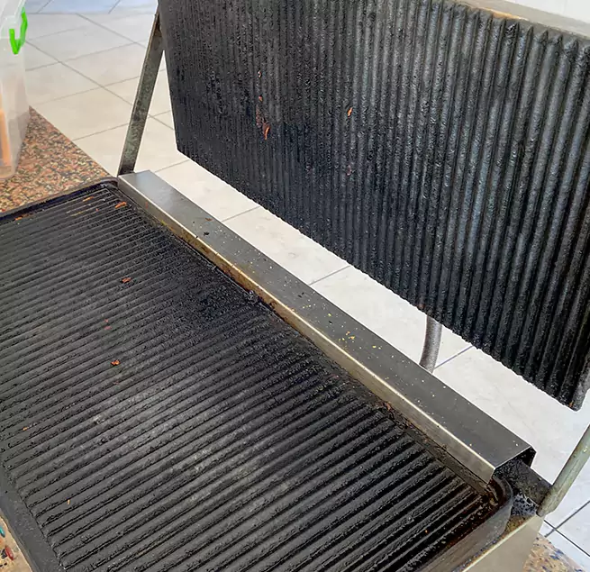 Why Homeowners & Businesses Trust Us in Four Corners, FL?